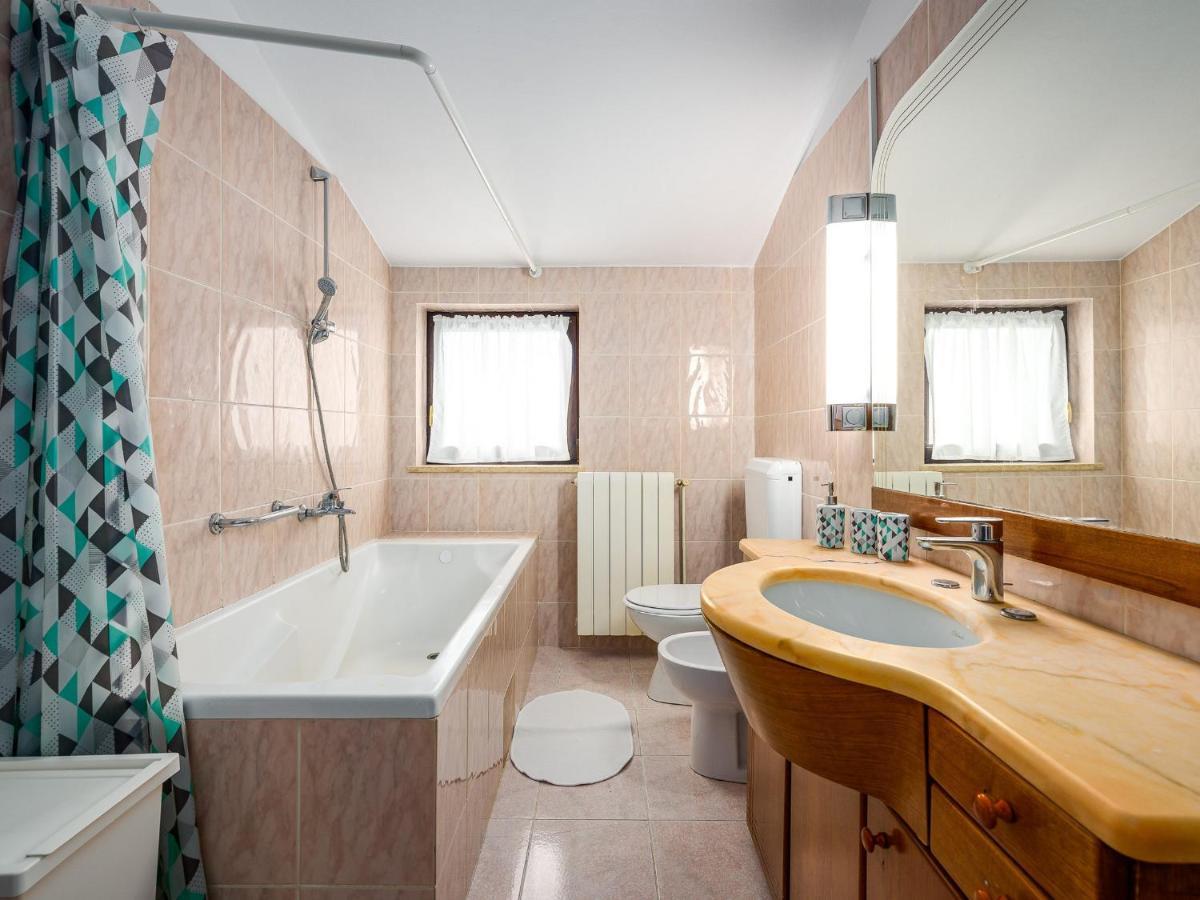 Villa Martimar With Pool And Hot Tub In Istria Rosini 外观 照片